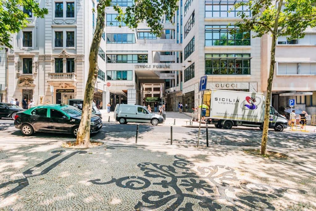 Lay Your Hat At Avenida Da Liberdade Apartment Lisbon Exterior photo